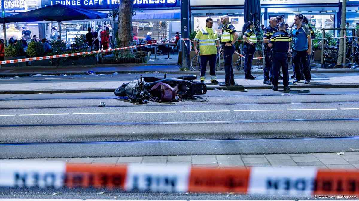 Volksfeest na zege Marokko eindigt in drama: drie zwaargewonden in Amsterdam door botsing met gestolen motorscooter