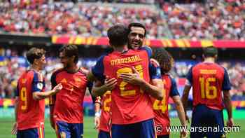 Spanish trio break knockout curse to reach last 16