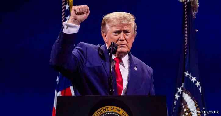 Lightning, rain and extreme heat disrupt Trump’s big moment on Independence Day