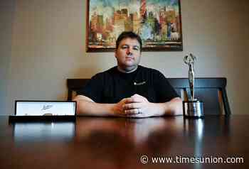 Troy native Shaun Deeb seeks a 3rd World Series of Poker Player of the Year award