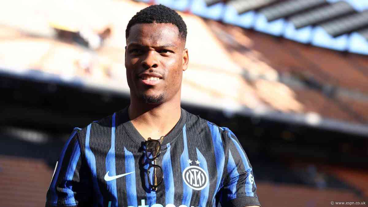 Real Madrid sign Dumfries from Inter Milan