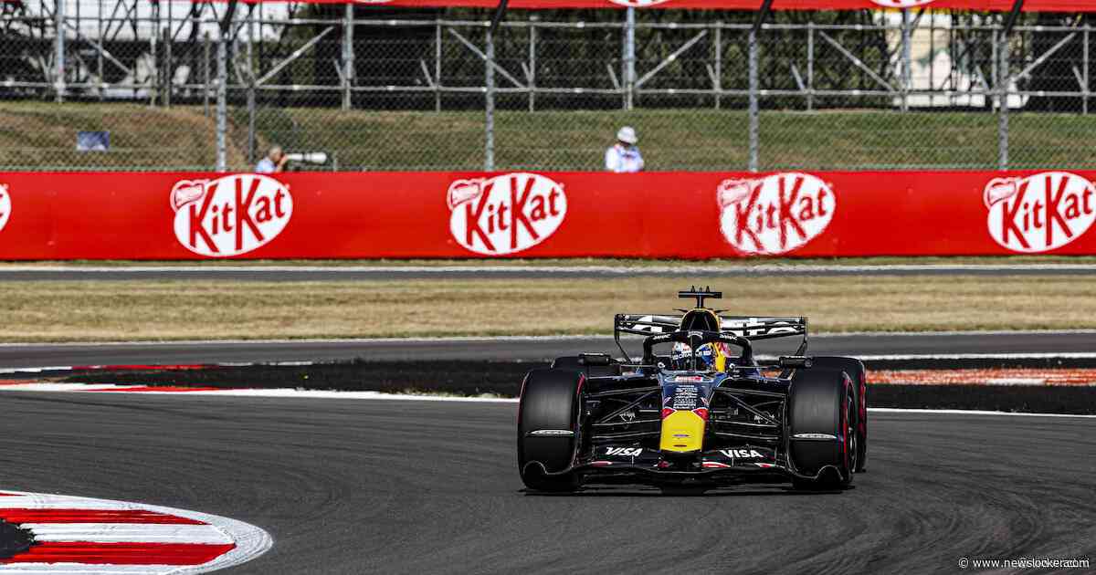 Ontevreden Max Verstappen vertrekt gewoon vanaf P7 op Silverstone en moet schade beperken