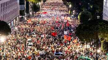Zehntausende auf der Straße: Proteste in Albanien gegen Bauprojekt von Trump-Familie weiten sich aus