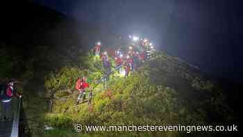 Major rescue effort sees mountain rescuers, Coastguard and air ambulance scrambled to Peak District