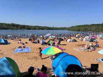 London council 'playing Russian roulette' with lives over management of popular lido