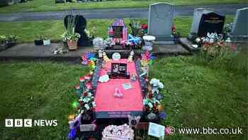 Council reverses decision to remove items from baby's grave