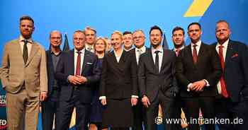 Tausendfacher Protest gegen die AfD - Spitzenduo bestätigt