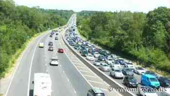 M3 traffic chaos as westbound blocked near Southampton after horror crash