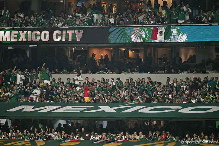📸 Home game for World Cup hosts: even England get Mexico flags
