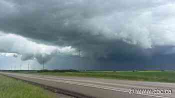 Tornado alerts send Sask. community into basement and storm chaser on the hunt