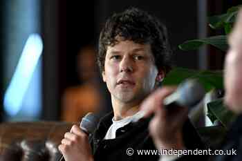 Jesse Eisenberg shoots down ‘silly’ idea of leaving US over Trump