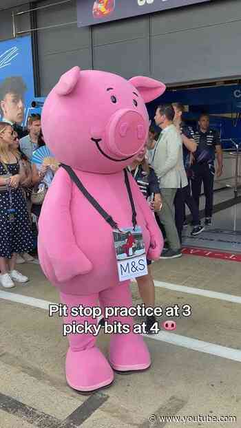 "He is an icon, he is a legend and he is the moment" 🐽 #f1