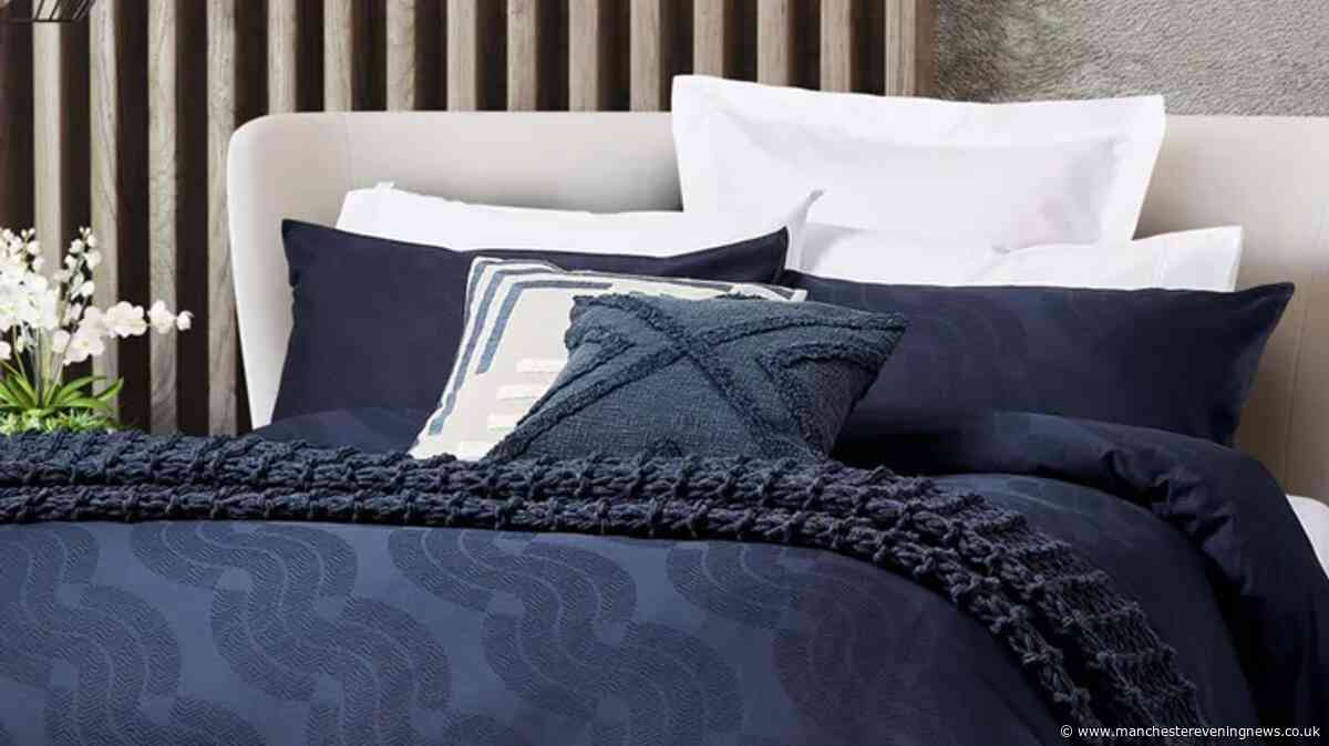 I found a 'rich' bedding set reduced from £100 to £30 even celebrities love