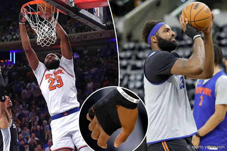 Ex-Knick Mitchell Robinson reveals how he injured hand before NBA Finals: ‘Broke down in tears’