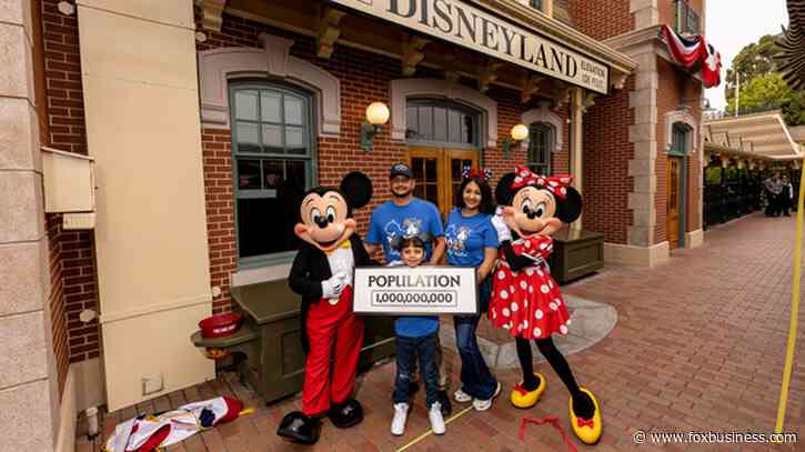 8-year-old gets surprise of a lifetime as Disneyland's honorary 1 billionth guest