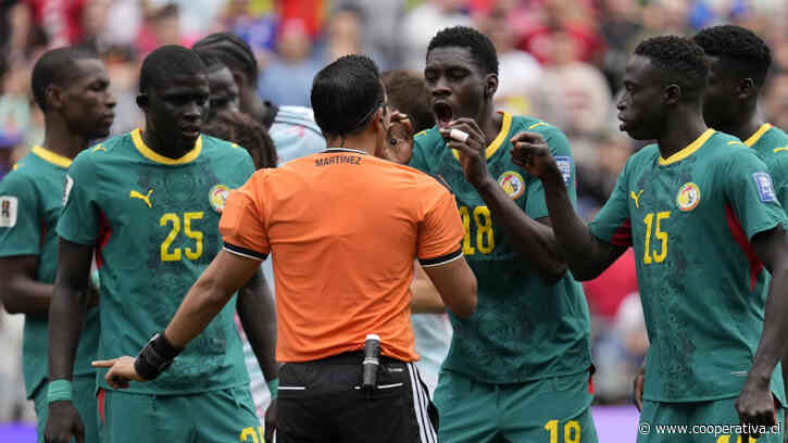 Senegal sufrió otro golpe tras el Mundial: Delegación quedó sin vuelo de regreso por negligencia