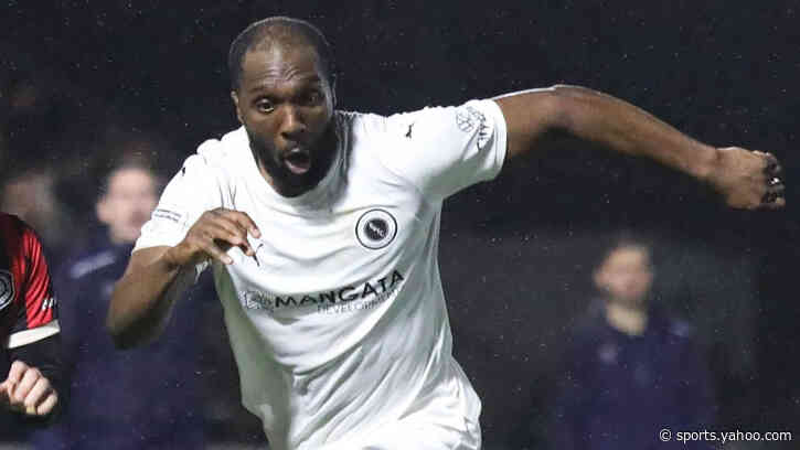 Long-serving Ilesanmi opts to leave Boreham Wood