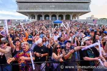 Photos: New York celebrates nostalgia, America at Empire State Plaza