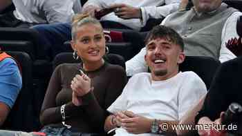 Bayern-Star Karl rauscht mit Freundin Zoe davon