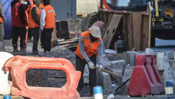 52 horas laborales: Oposición pide "equilibrio" entre derechos de trabajadores y agenda pro empleo