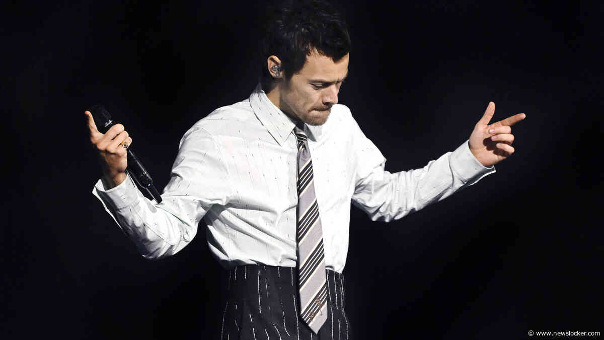 Harry Styles sluit Wembley-concertreeks af met emotioneel eerbetoon aan One Direction: ’Zonder jullie stond ik hier niet’