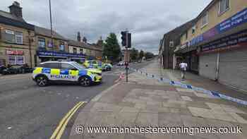 Glossop homes evacuated and roads cordoned off after 'item dug up' in garden