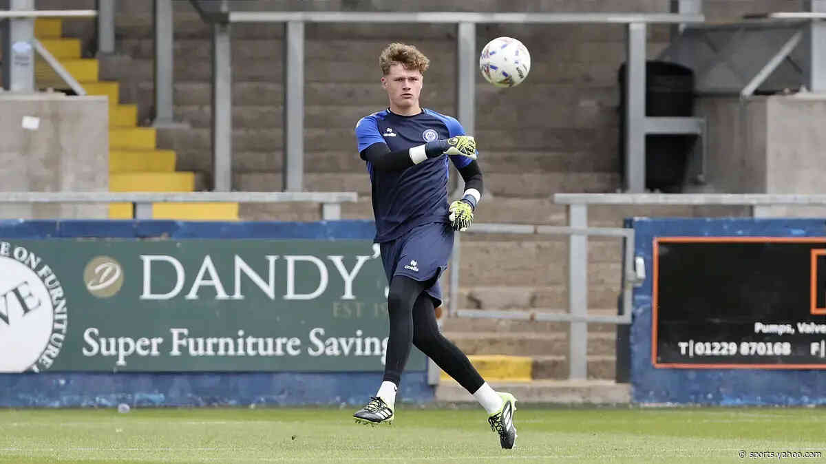 Oliver Whatmuff recalled by Man City just days after Stockport County loan confirmed