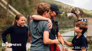 Catherine shares photos reuniting with family after Three Peaks Challenge