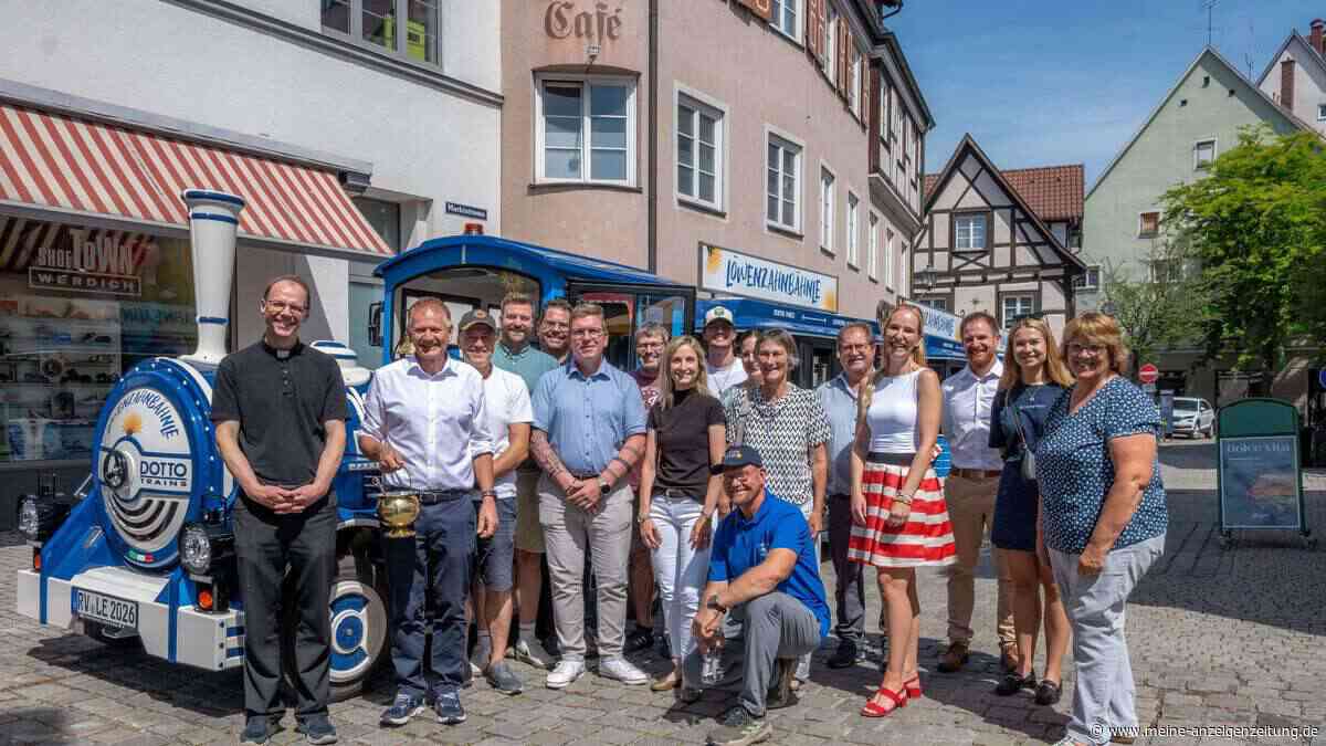 Neues Löwenzahnbähnle verbindet Innenstadt und Center Parcs