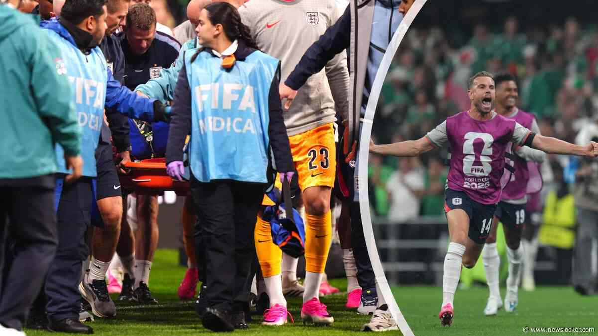 Jordan Henderson speelt geen minuut, maar pakt geel en wordt na val over reclamebord per brancard afgevoerd