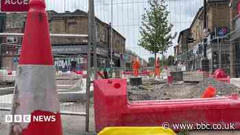 Roadworks paused as traders warn of 'suffering'