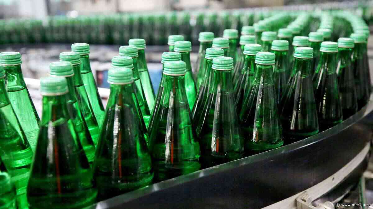 Rückruf bei Rewe und Edeka: Bakterien in Mineralwasser entdeckt