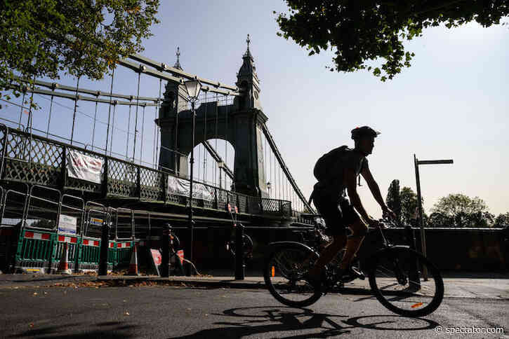 What the sorry state of Hammersmith Bridge says about Britain