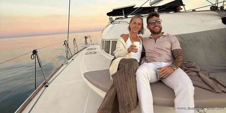 'Retire by 30' author explains the 'lazy way' of investing that helped him hit financial independence