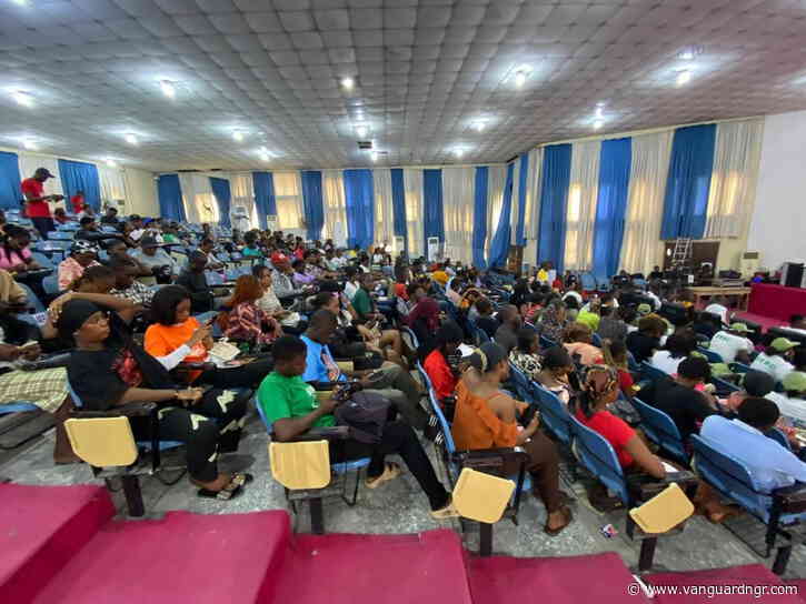 Stransact to reward 100 varsity students nationwide