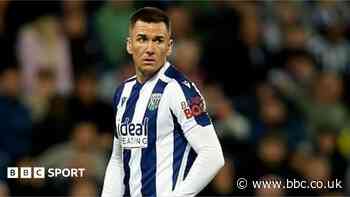 Bristol City sign West Brom midfielder Wallace