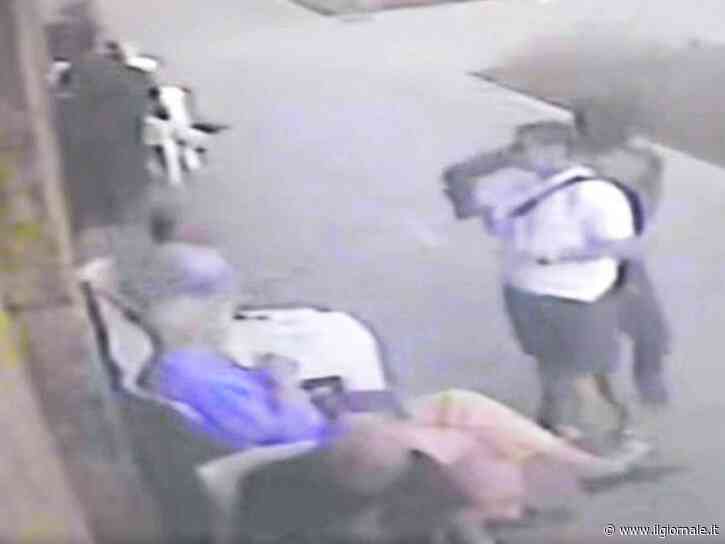 I sette giorni da "fantasma" di Lamin Saidilly nella città delle mille telecamere