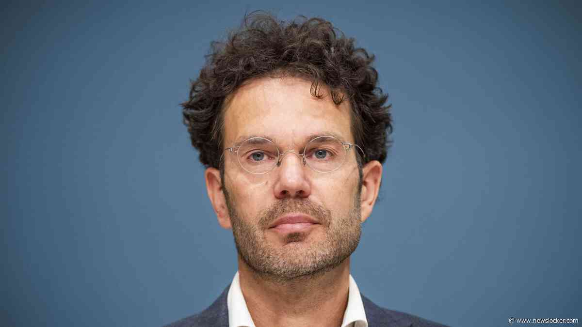 LIVE | RIVM-directeur Jaap van Delden verdedigt zich tegen trage vaccinatiecampagne