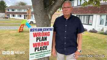 Villagers voice fears over asylum centre plan