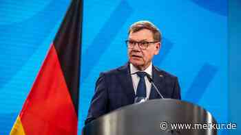 Minenräumung nach Hormus-Blockade: Merz-Regierung will Mullah-Regime zur Kasse bitten
