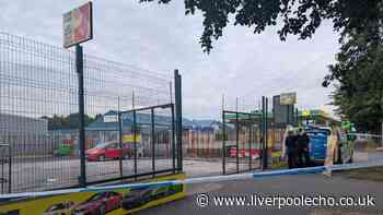 Man still in hospital after fight at Long Lane car wash