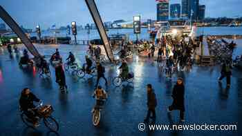 Bijzonder alternatief duikt op nu Amsterdamse bruggen over het IJ honderden miljoenen duurder zijn