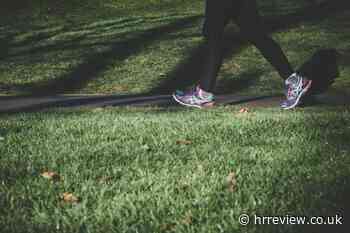 NHS plans rewards for 30-minute daily walking challenge