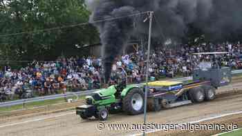 Jede Menge Schall und Rauch: Die spektakulärsten Bilder vom Tractor-Pulling 2026 in Breitenthal