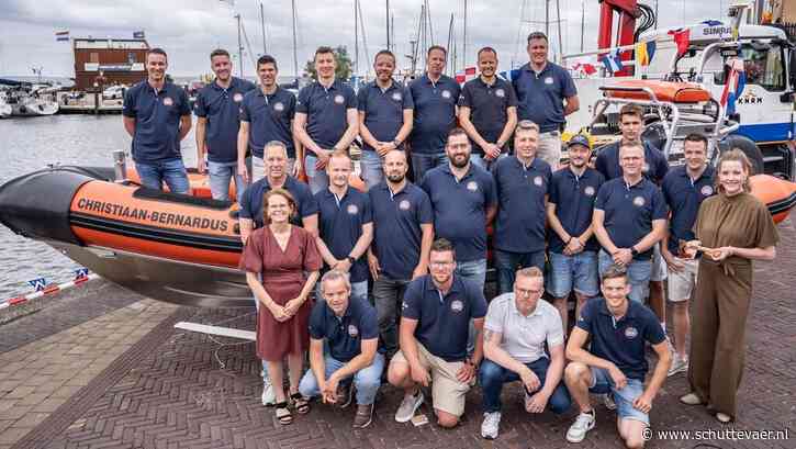 KNRM Urk doopt nieuwe reddingboot