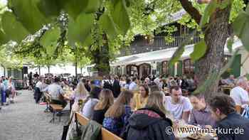 Ayinger Bräustüberl und Waldwirtschaft ganz oben dabei im Biergarten-Ranking