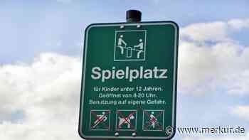 Kinderspielplatz am Leitzachwanderweg marode – Bauhof bessert nach