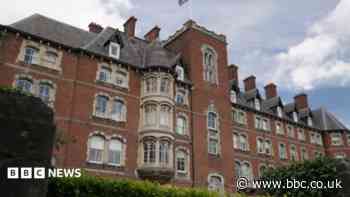 Bid to rescue private school backed by council