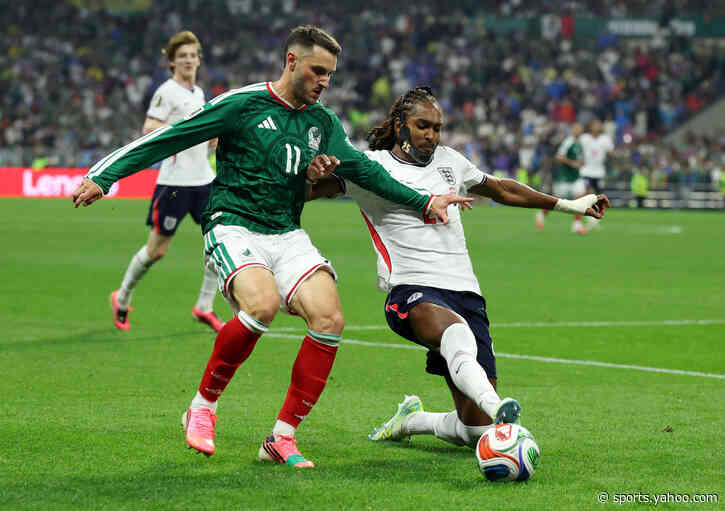 Milan forward Gimenez suffers injury in Mexico’s World Cup defeat to England