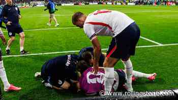 England Player Suffers ‘Serious’ Wrist Injury After Singing ‘Wonderwall’ at World Cup
